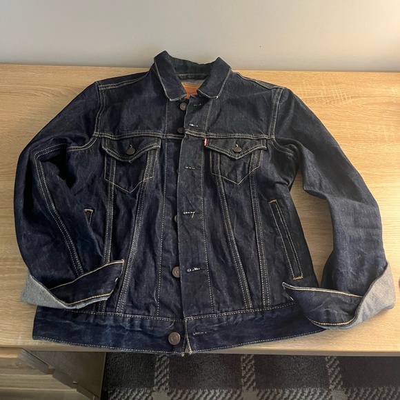🟩 Levi’s 100% cotton Jean jacket - Picture 1 of 5